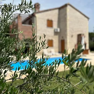 Villa Istrian Melany, Vodnjan
